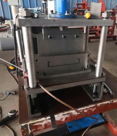 江阴邦宏焊接防火阀框体生产线焊焊接框体生产设备